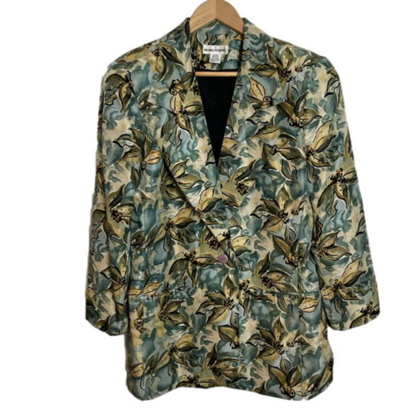 Printed SILK Jacket - Picture 3 of 10